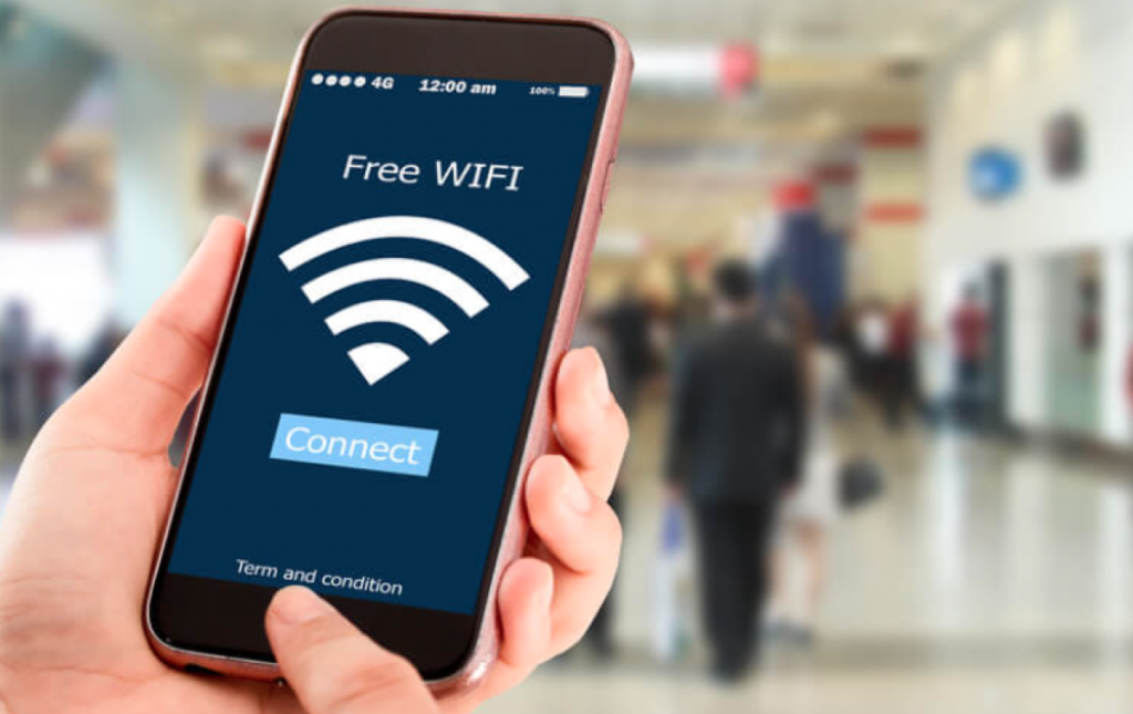 Czy korzystanie z publicznego Wi-Fi jest bezpieczne? Jakie są zagrożenia w sieci publicznej?